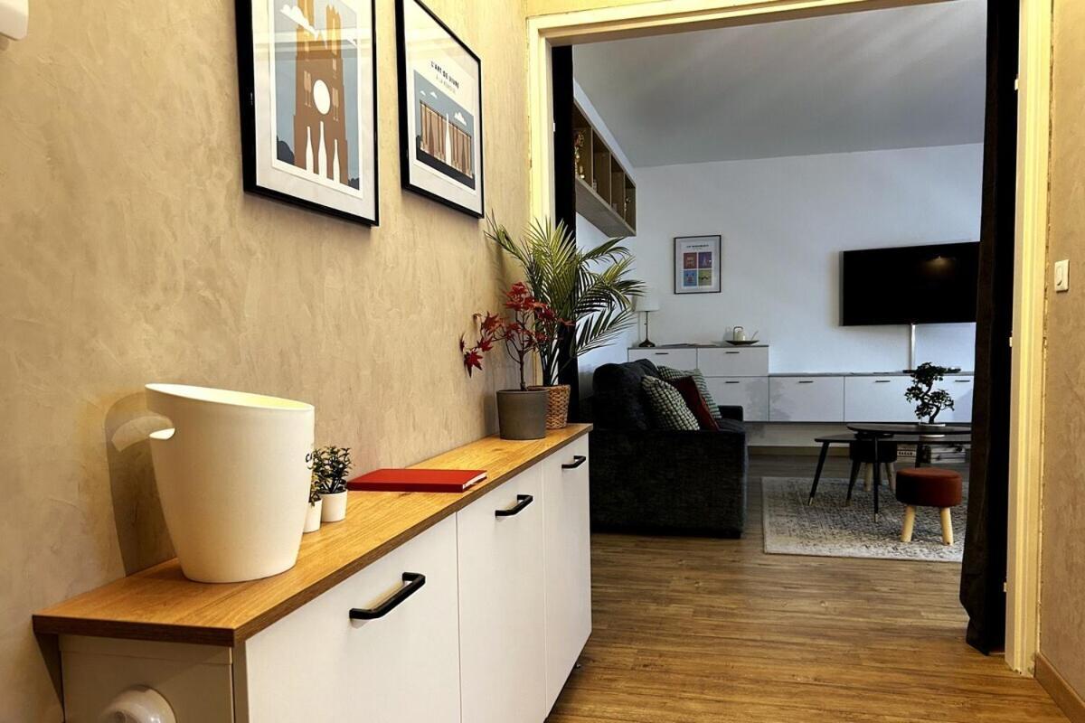 Apartamento Au Coeur De Reims : A Deux Pas De La Cathedrale Exterior foto